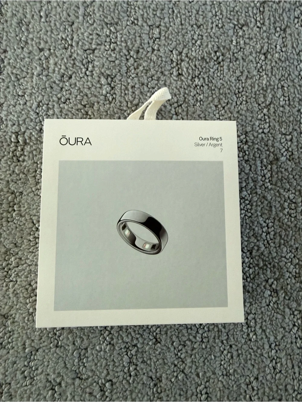 Oura Ring 5 in Silver (Size 7)